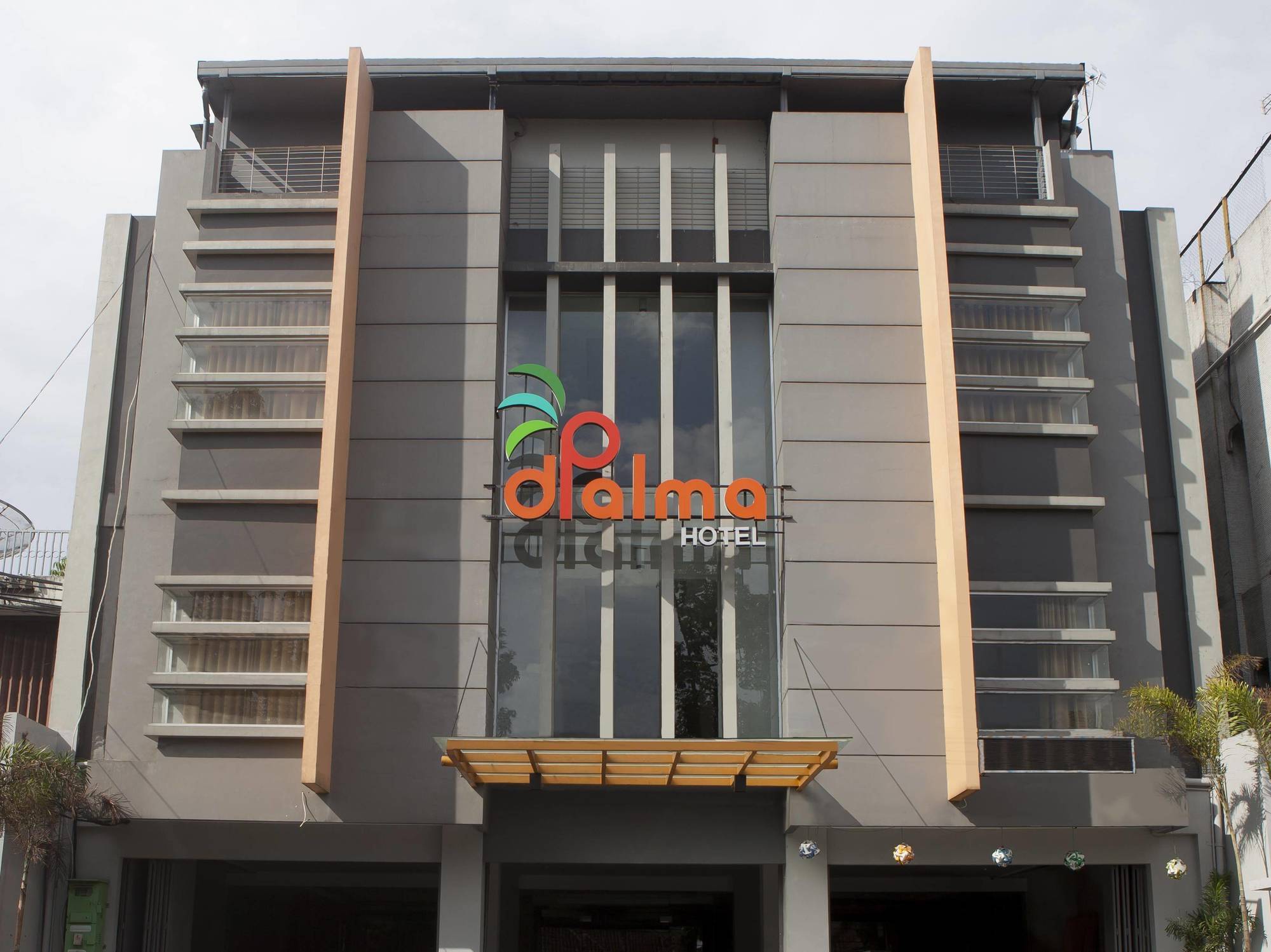 Dpalma Hotel Bandung Bagian luar foto